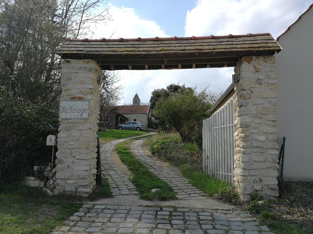 Bed and Breakfast La Forge Arcis-le-Ponsart Екстер'єр фото